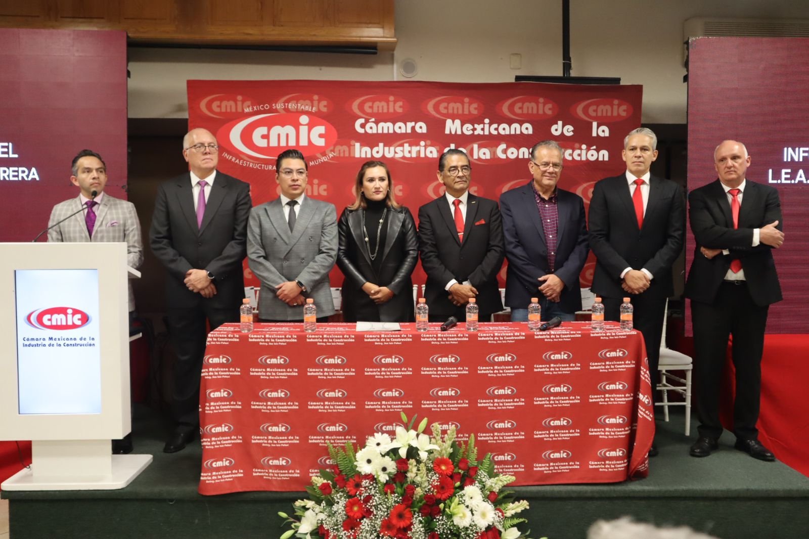 GOBIERNO ESTATAL RECONOCE A PROFESIONALES DE LA CONSTRUCCIÓN EN SLP