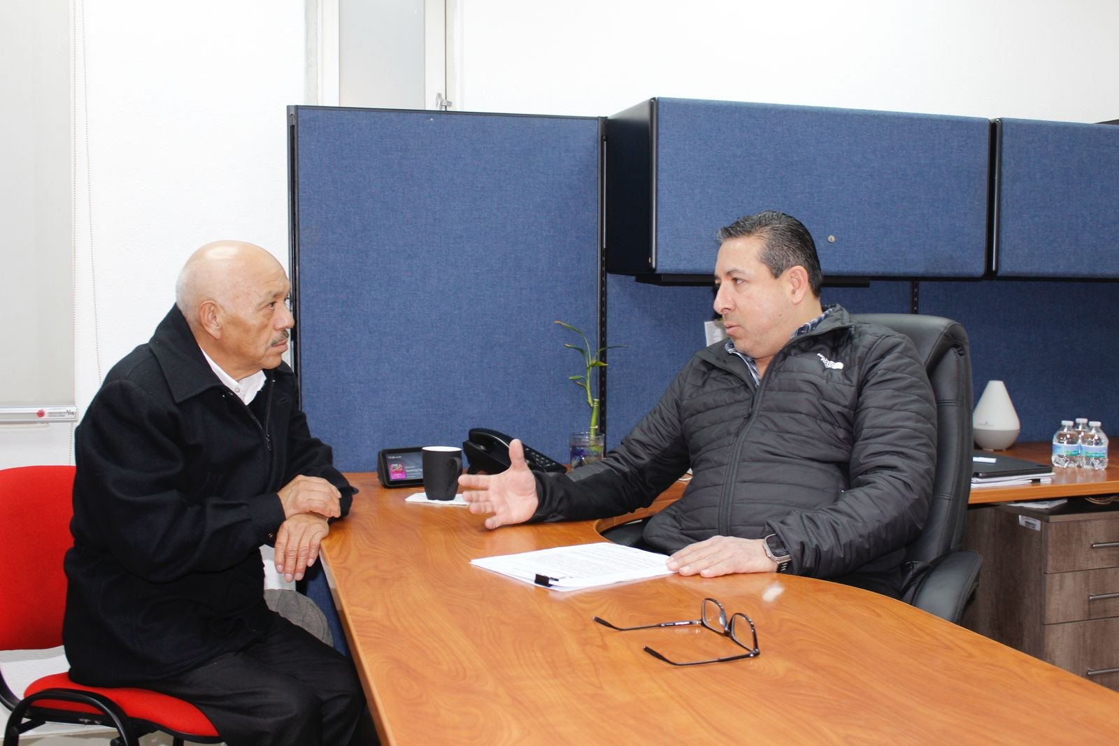 EL ESTADO FORTALECE COORDINACIÓN CON AYUNTAMIENTOS PARA COMBATIR CLANDESTINAJE