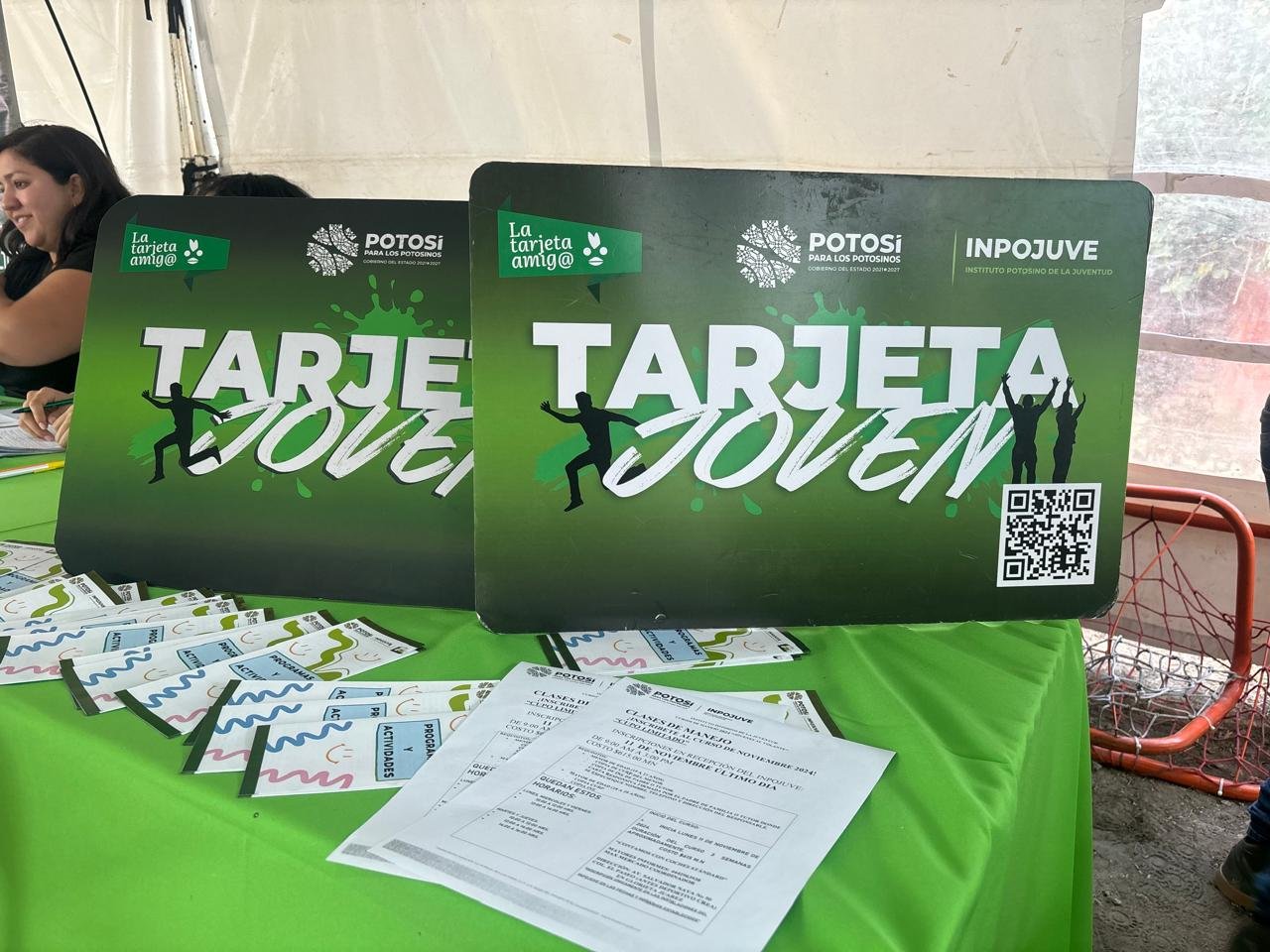 GOBIERNO DEL ESTADO BENEFICIARÁ A MÁS JÓVENES DE LA REGIÓN MEDIA