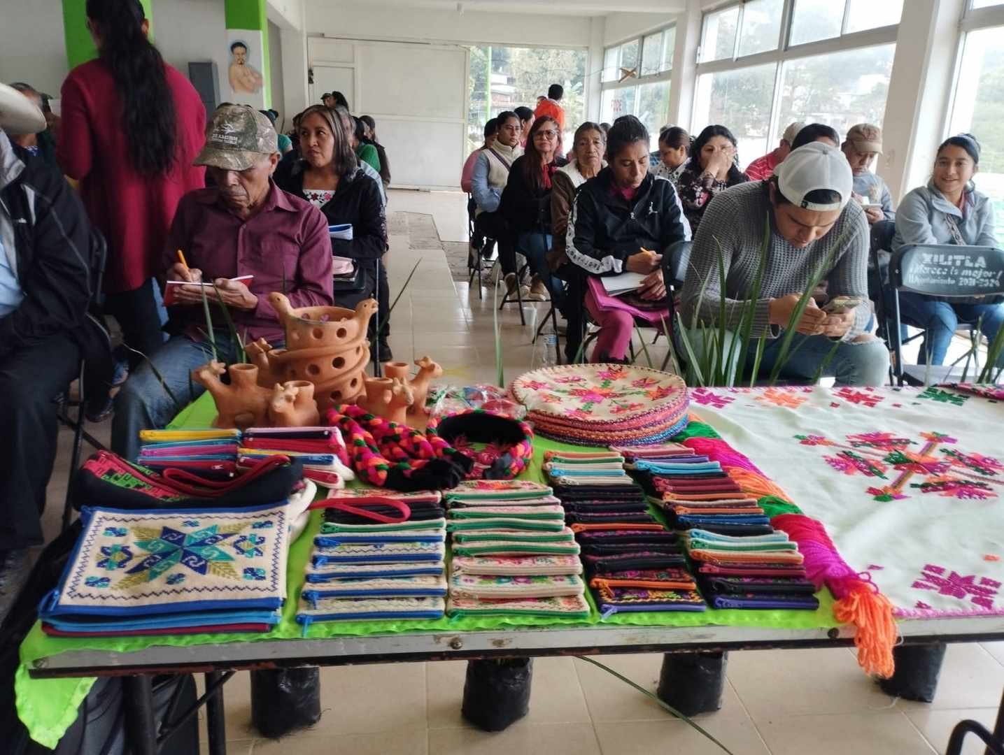 PROMUEVE GOBIERNO ESTATAL LA ACTIVIDAD ARTESANAL DE PUEBLOS ORIGINARIOS