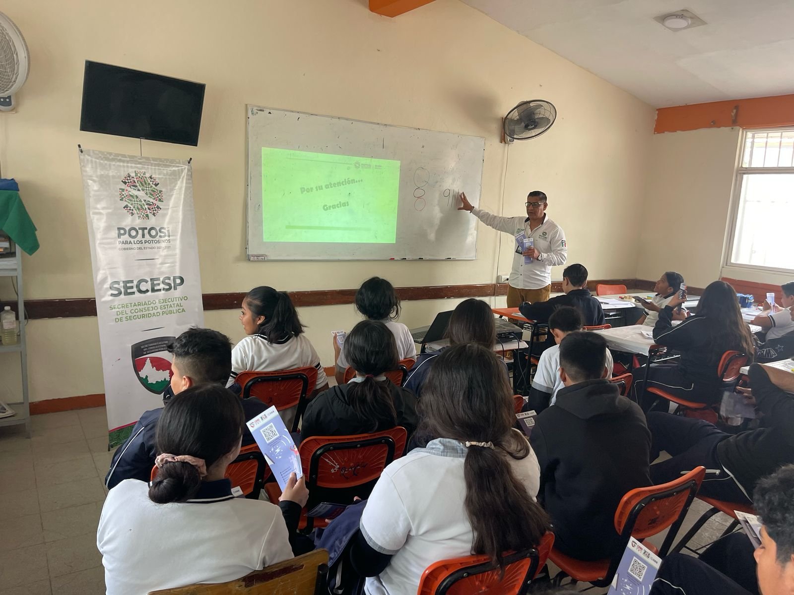 GOBIERNO ESTATAL IMPULSA SENSIBILIZACIÓN DE JÓVENES EN TELESECUNDARIAS