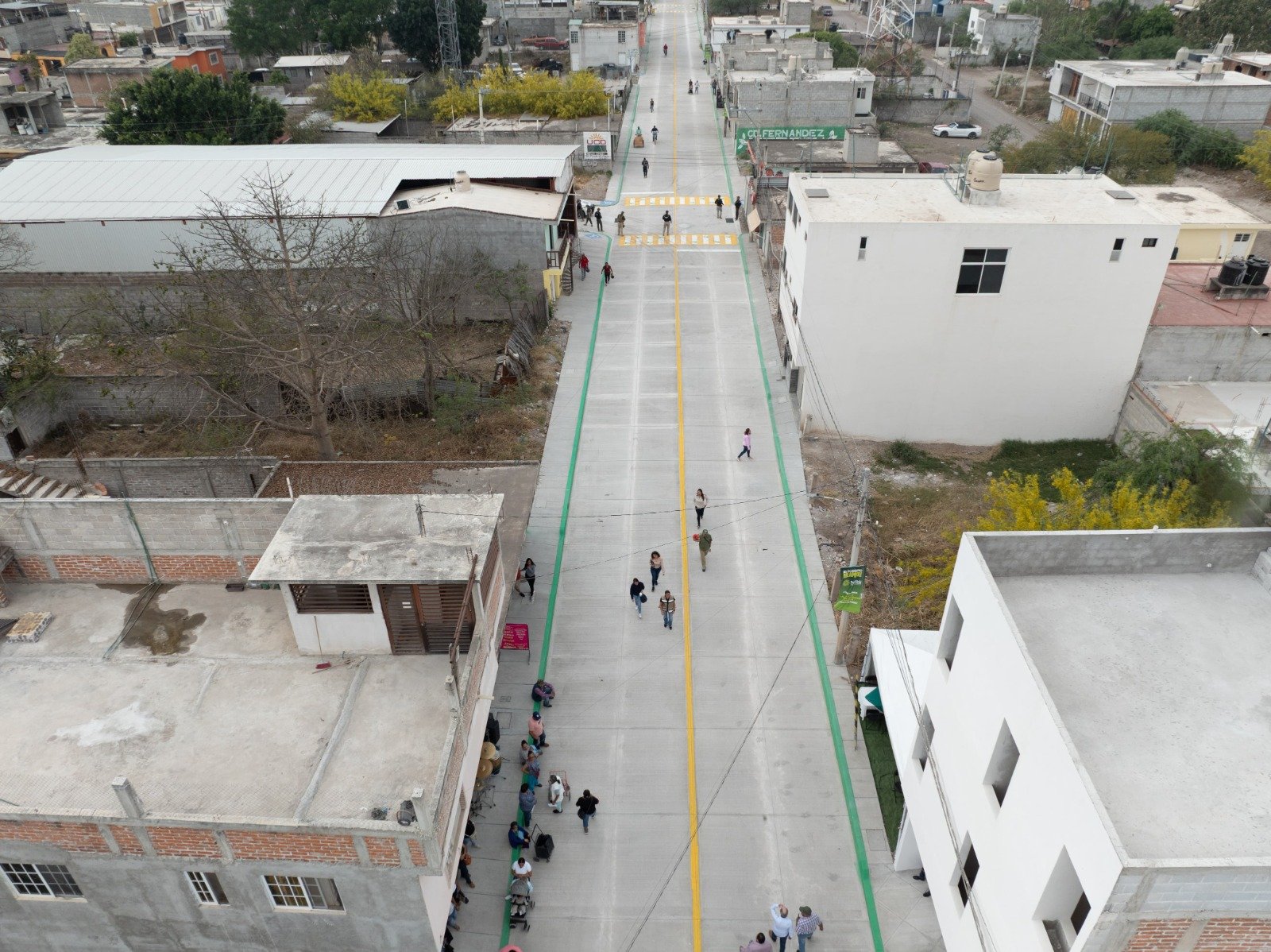 RICARDO GALLARDO INAUGURA RENOVADA VIALIDAD EN CIUDAD FERNÁNDEZ