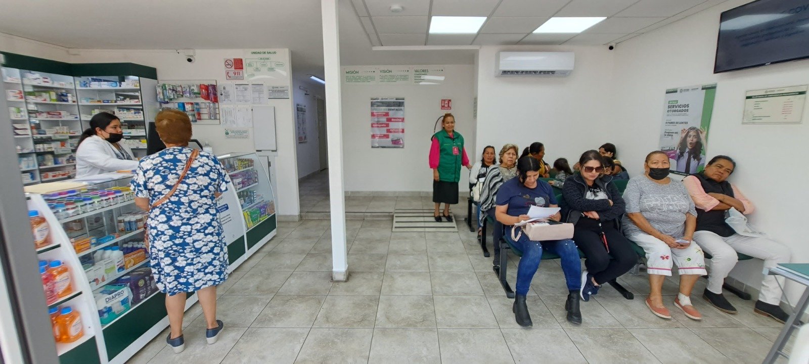 CLÍNICAS ROSAS IMPULSAN SALUD Y MÁS APOYO A LAS Y LOS POTOSINOS