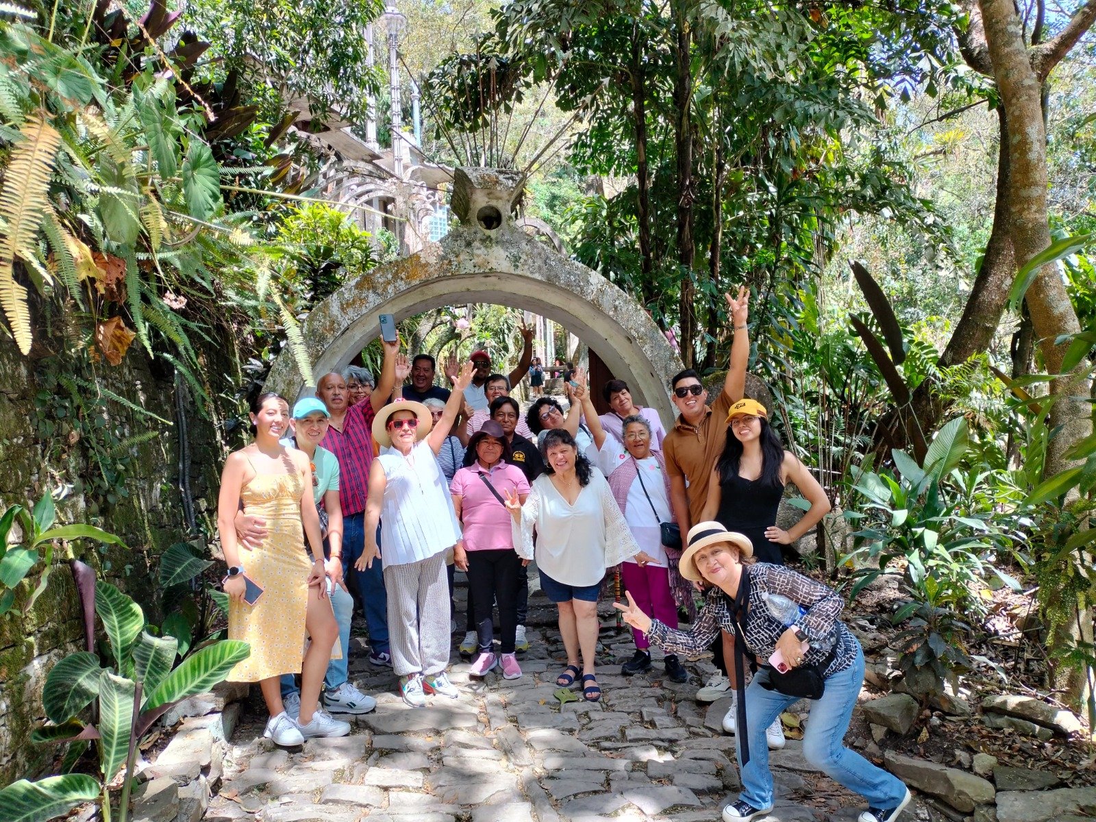 GRAN AFLUENCIA DE VISITANTES EN LA HUASTECA POR FIN DE SEMANA LARGO
