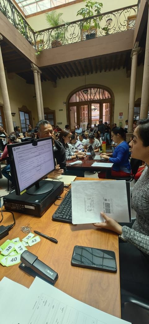 MÁS DE 30 MIL POTOSINOS TENDRÁN UNA VIVIENDA