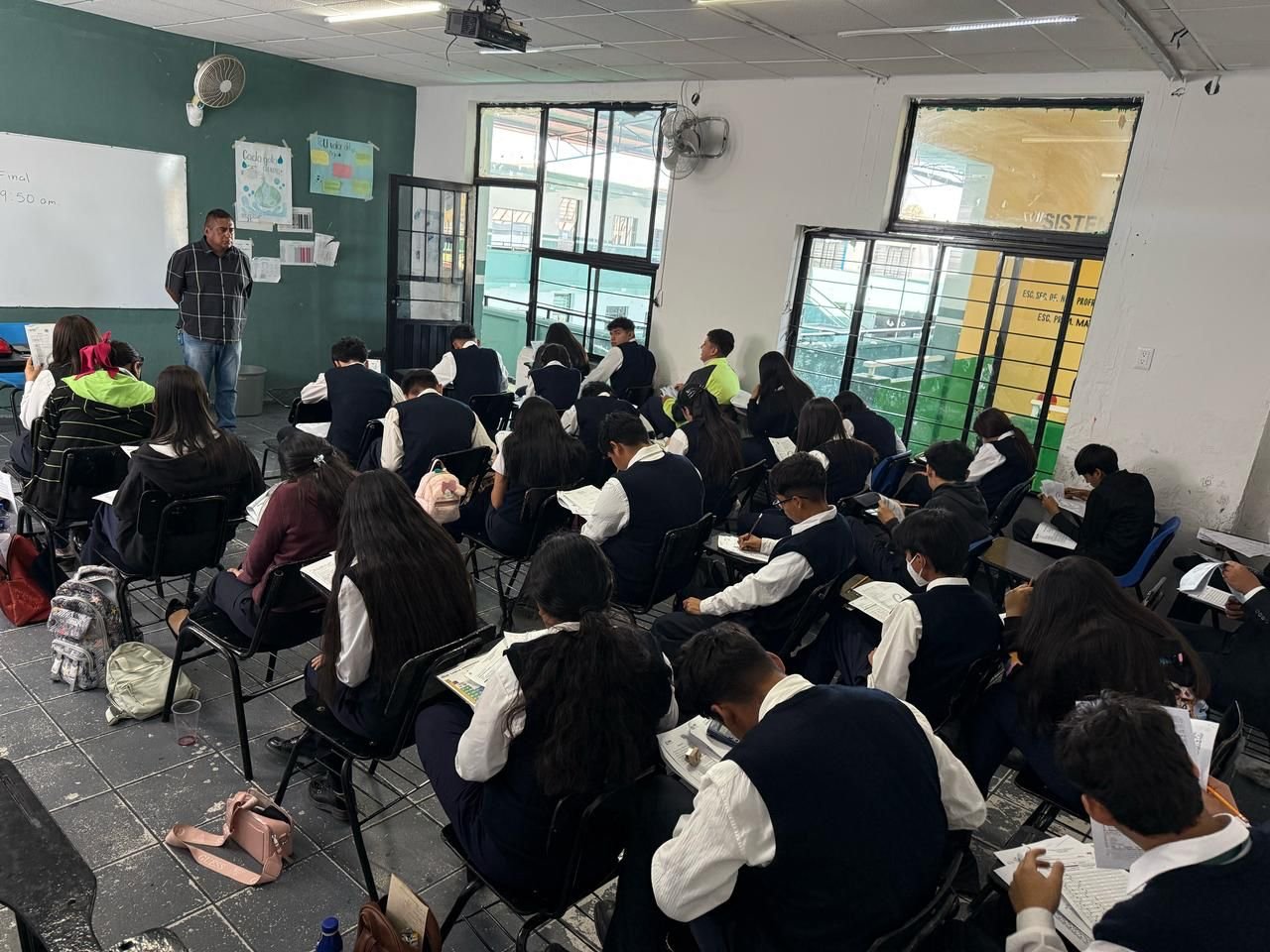 RICARDO GALLARDO CARDONA PONE EN MARCHA PROGRAMA “APOYO SEGURO AL ESTUDIANTE”