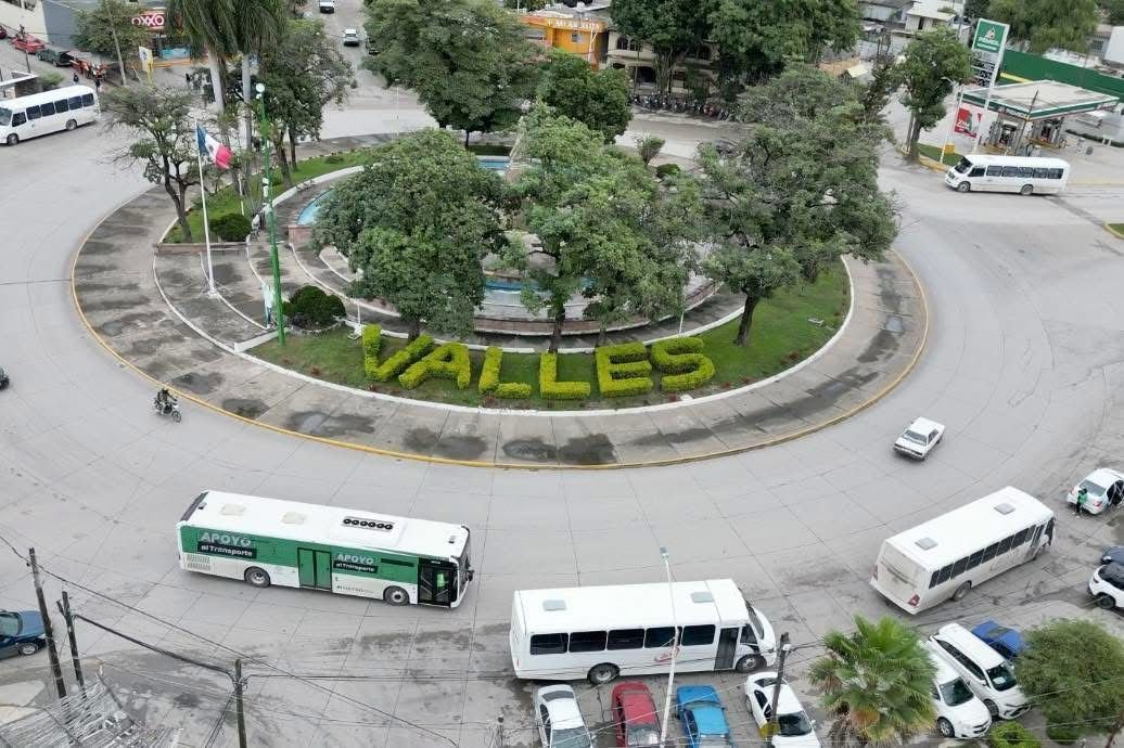 HABRÁ VACANTES PARA METRORED EN VALLES