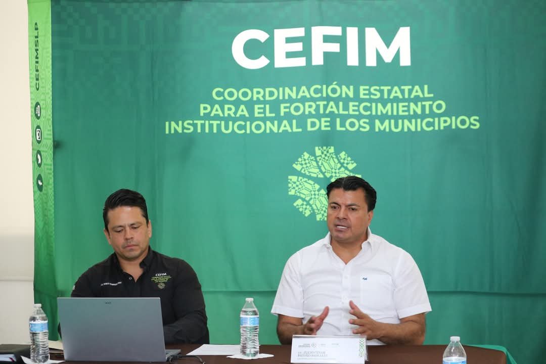 GOBIERNO ESTATAL CERTIFICA EN BUEN GOBIERNO A FUNCIONARIOS MUNICIPALES