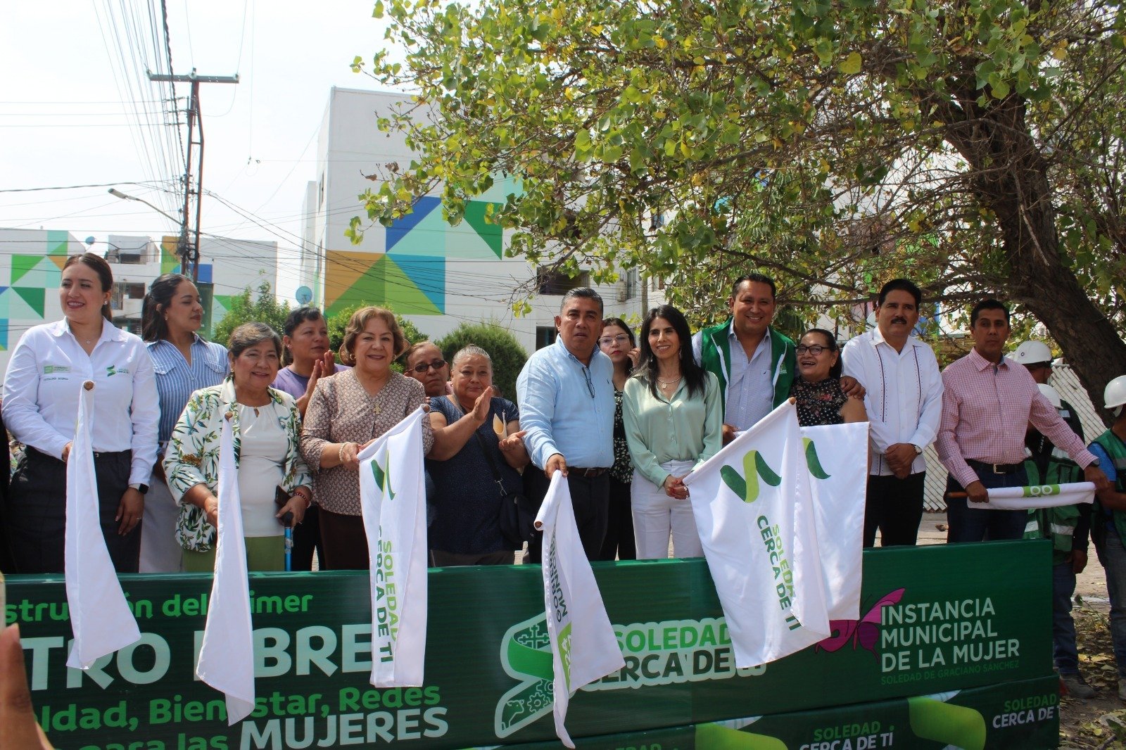 SEMUJERES Y SOLEDAD ARRANCAN CONSTRUCCIÓN DEL CENTRO “LIBRE”