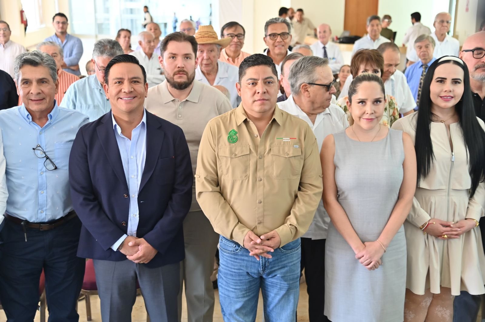 GOBIERNO ESTATAL DA CERTEZA A MÉDICOS JUBILADOS