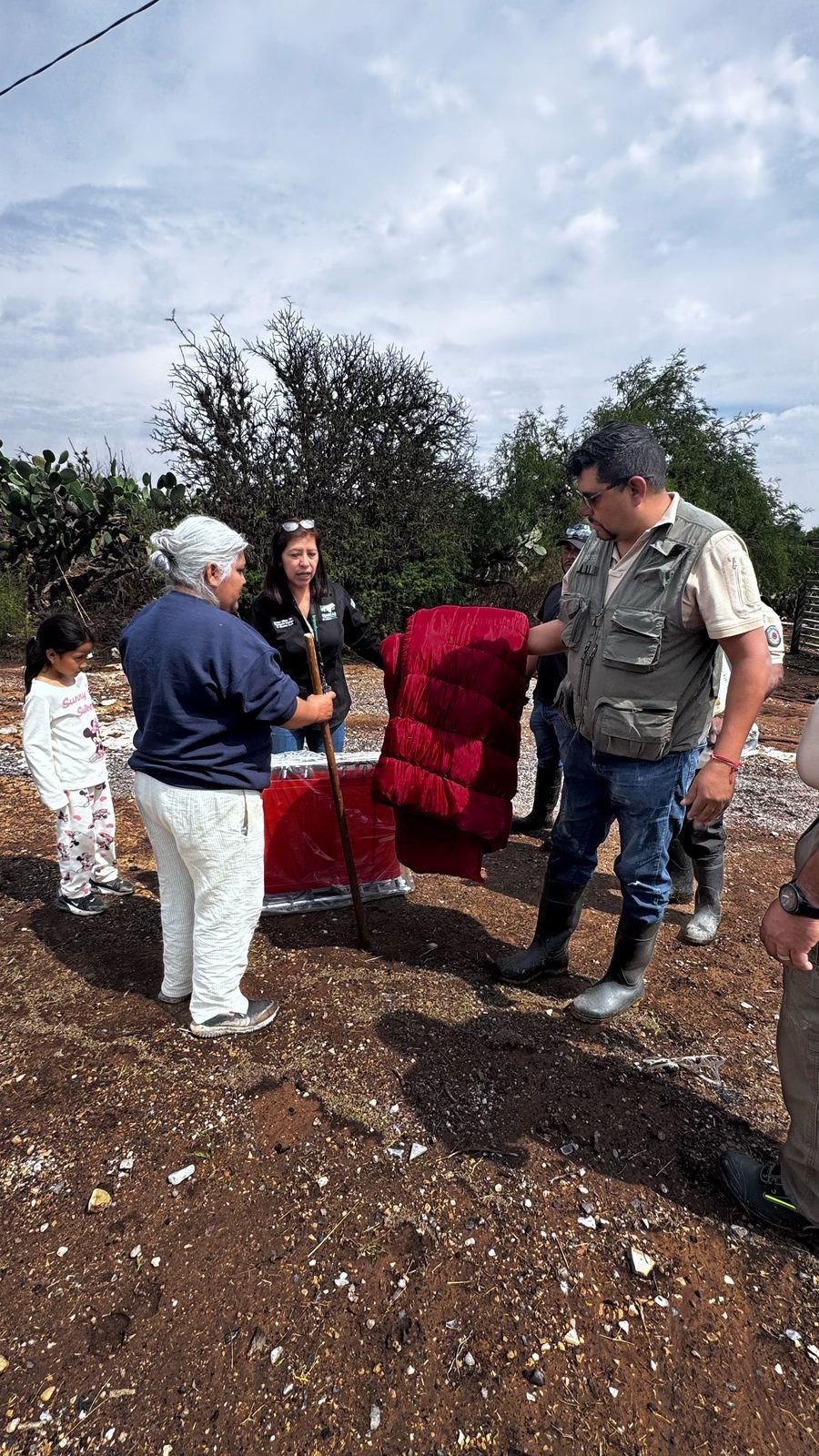 GOBIERNO ESTATAL ACERCA APOYOS A FAMILIAS AFECTADAS POR LLUVIAS EN CHARCAS