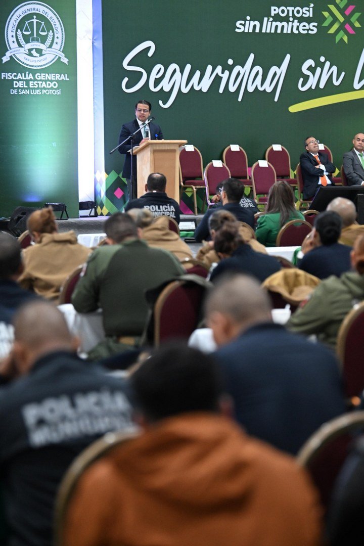 RICARDO GALLARDO FORTALECE PROFESIONALIZACIÓN POLICIAL SIN LÍMITES