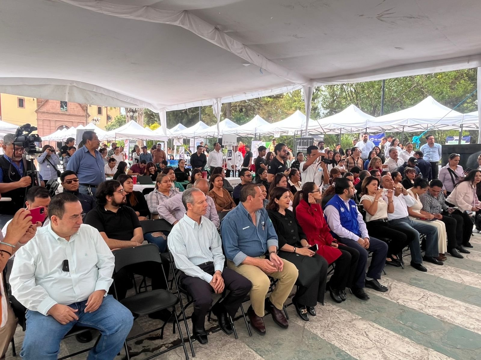 UN ÉXITO LA FERIA DE EMPLEO “CONECTA Y EMPLÉATE” EN POZOS