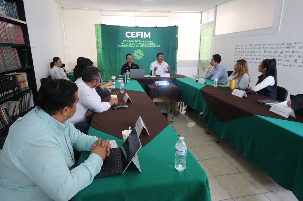 MUNICIPIOS POTOSINOS SE CAPACITARÁN EN FINANZAS PÚBLICAS