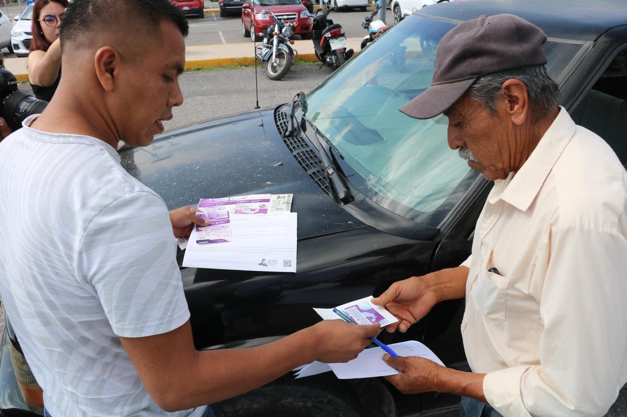 SAN LUIS POTOSÍ AVANZA EN REGULARIZACIÓN VEHICULAR
