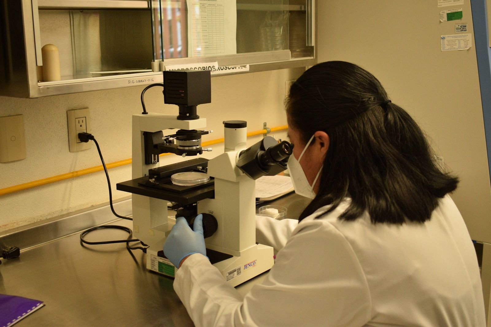 COEPRIS GARANTIZA SEGURIDAD EN DISPOSITIVOS MÉDICOS PARA LA SALUD DE LAS Y LOS POTOSINOS