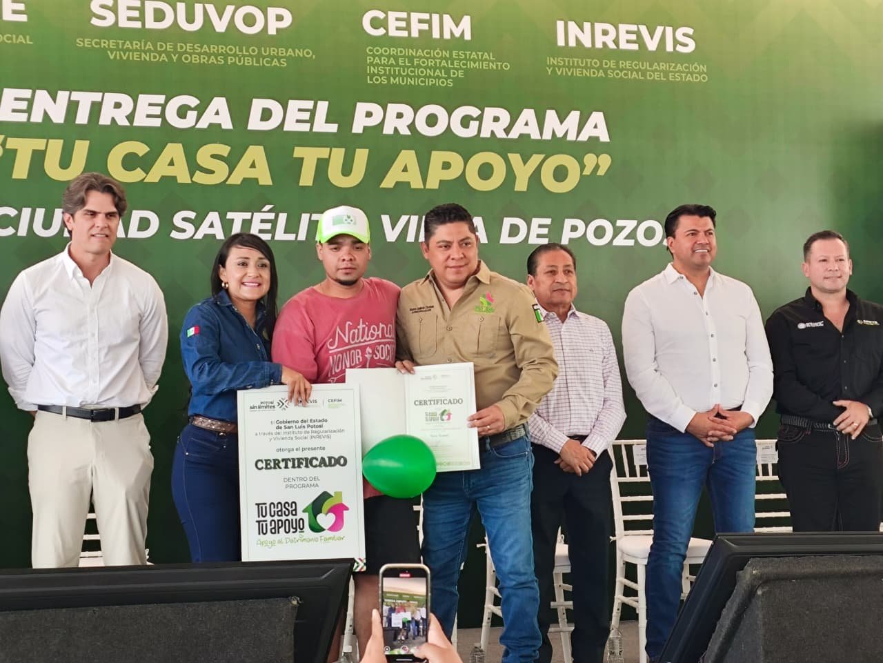 CON LOTES GRATUITOS RICARDO GALLARDO CONSOLIDA NUEVA ERA DE JUSTICIA SOCIAL EN SLP