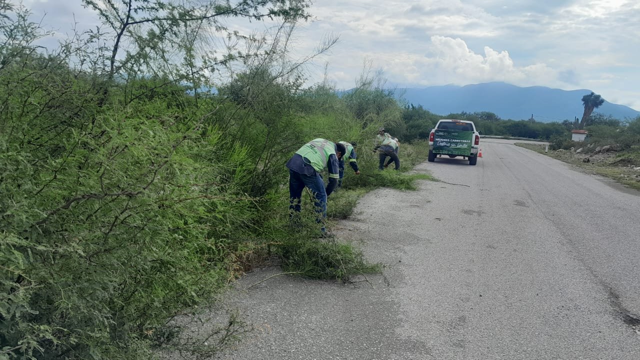 EN UN AÑO ATENDIÓ ESTADO MIL QUINIENTOS KILÓMETROS DE CAMINOS