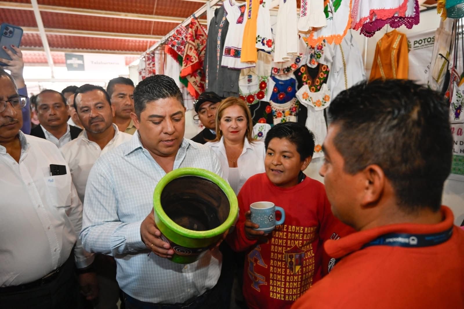 PABELLÓN ARTESANAL FENAPO 2025 IMPULSARÁ TALENTO LOCAL