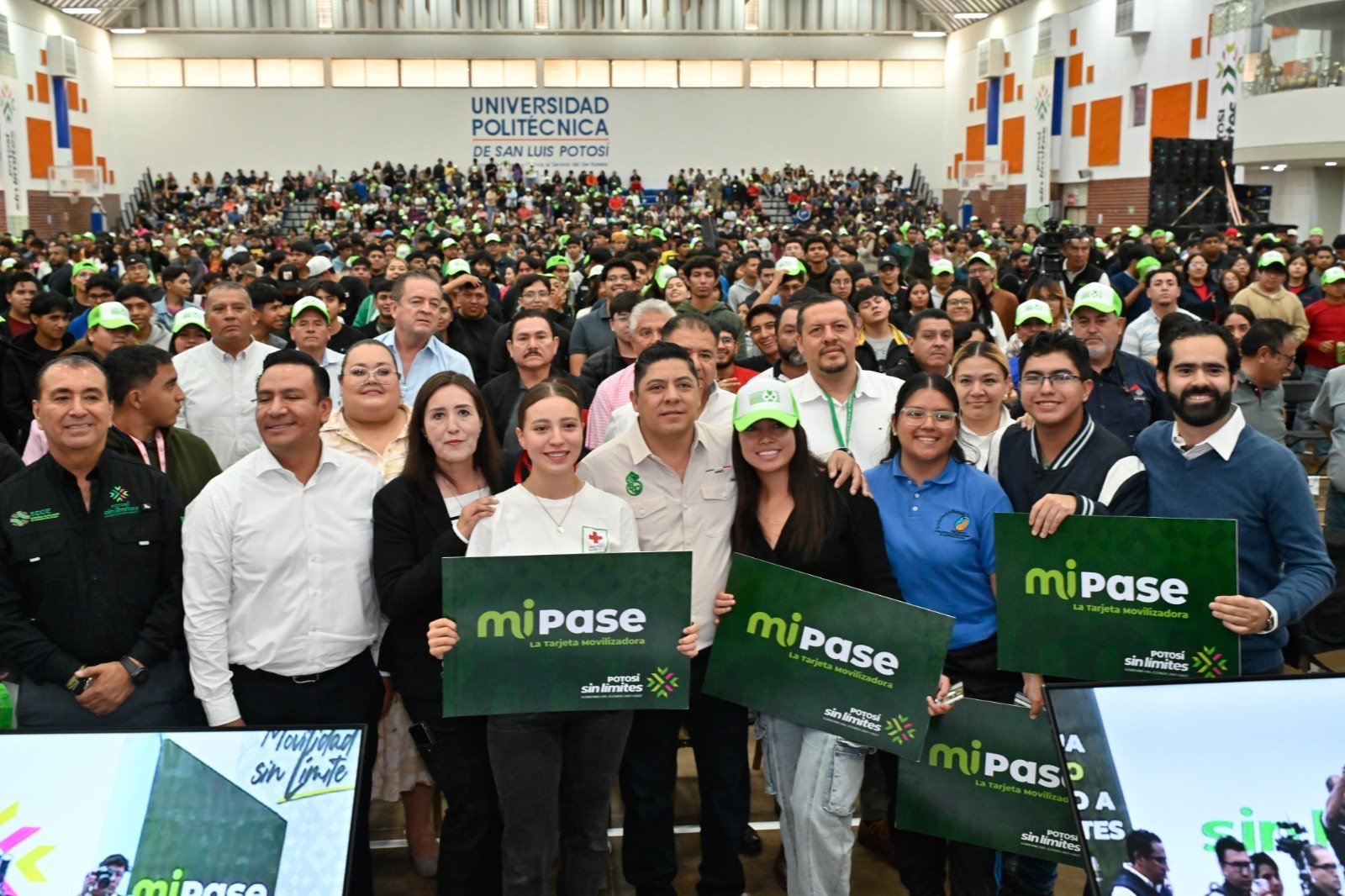 RICARDO GALLARDO IMPULSA MOVILIDAD ESTUDIANTIL SIN LÍMITES CON TARJETAS “MI PASE”