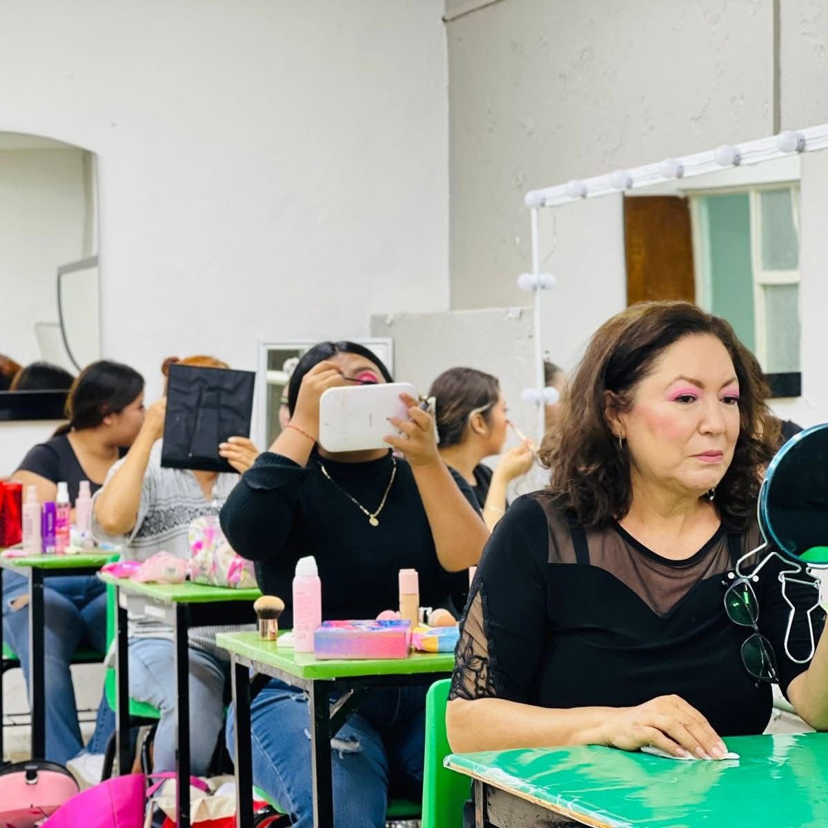 GOBIERNO ESTATAL IMPULSA EL DESARROLLO PROFESIONAL DE LAS MUJERES POTOSINAS
