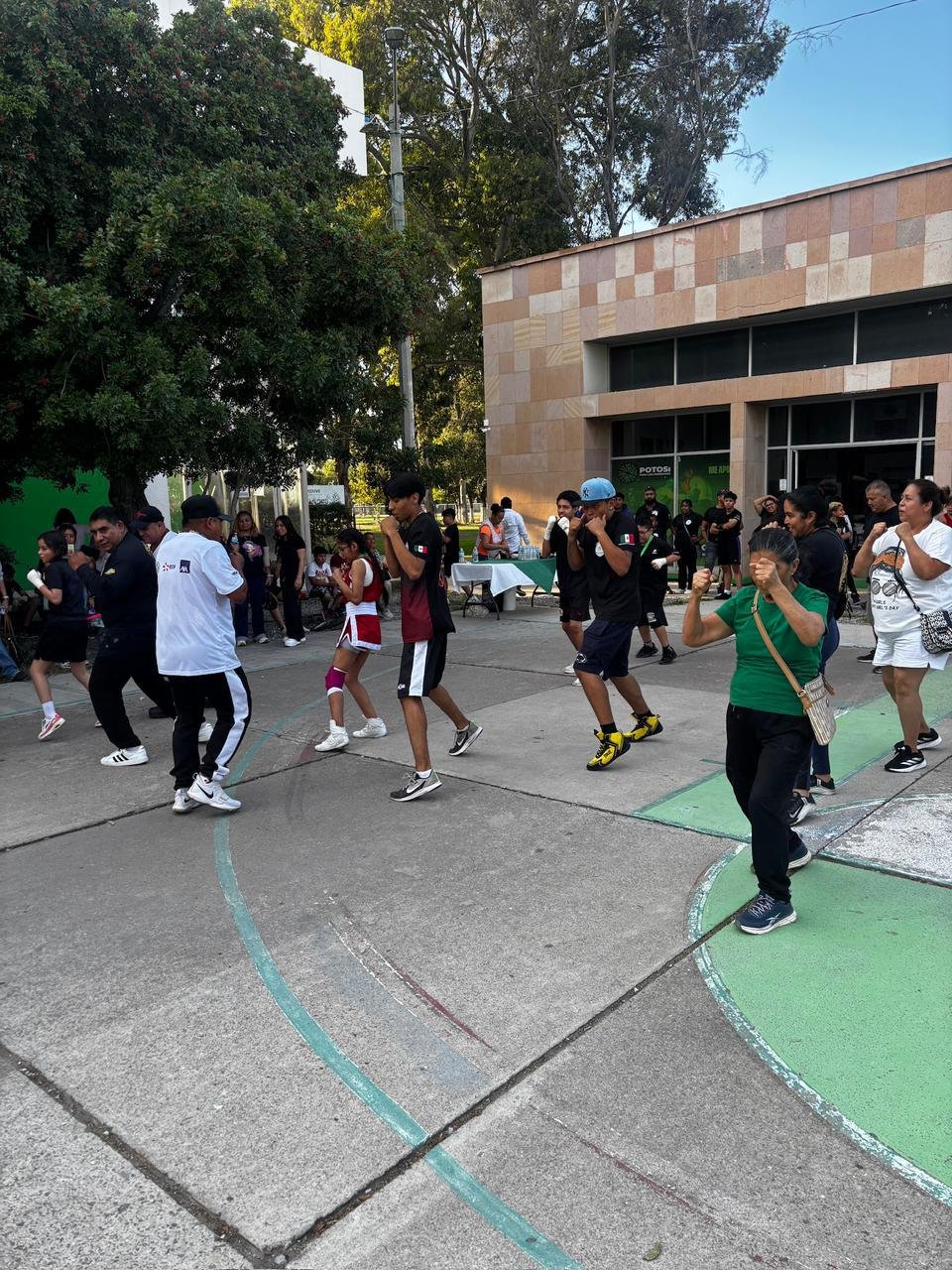 EXHIBICIÓN DE BOXEO SOLIDARIA REÚNE APOYOS PARA LA HUASTECA