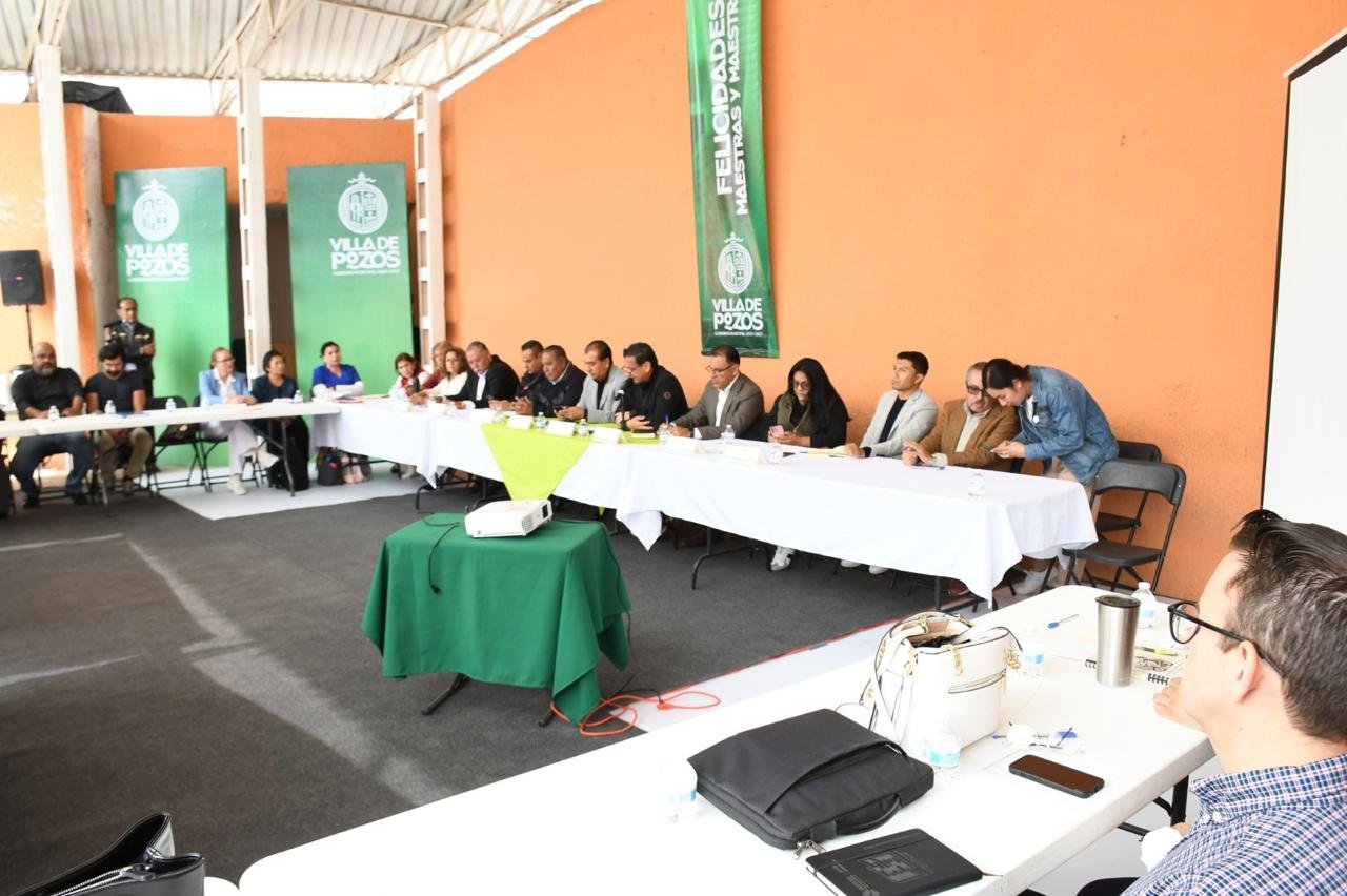 GOBIERNO ESTATAL FORTALECE CERCANÍA CON COMUNIDAD EDUCATIVA