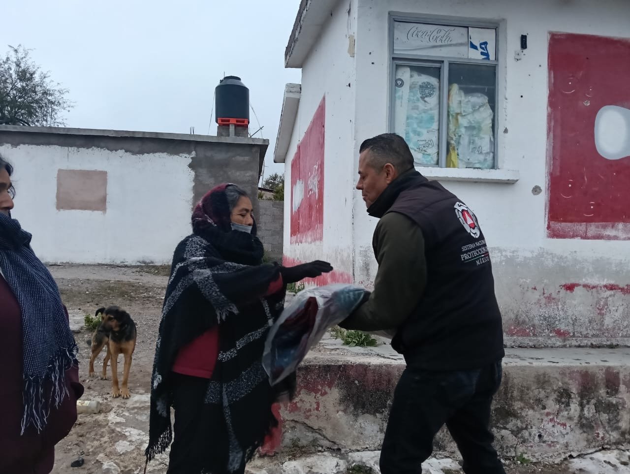 GOBIERNO ESTATAL ATENTO AL DESCENSO DE TEMPERATURAS POR FRENTE FRÍO 12