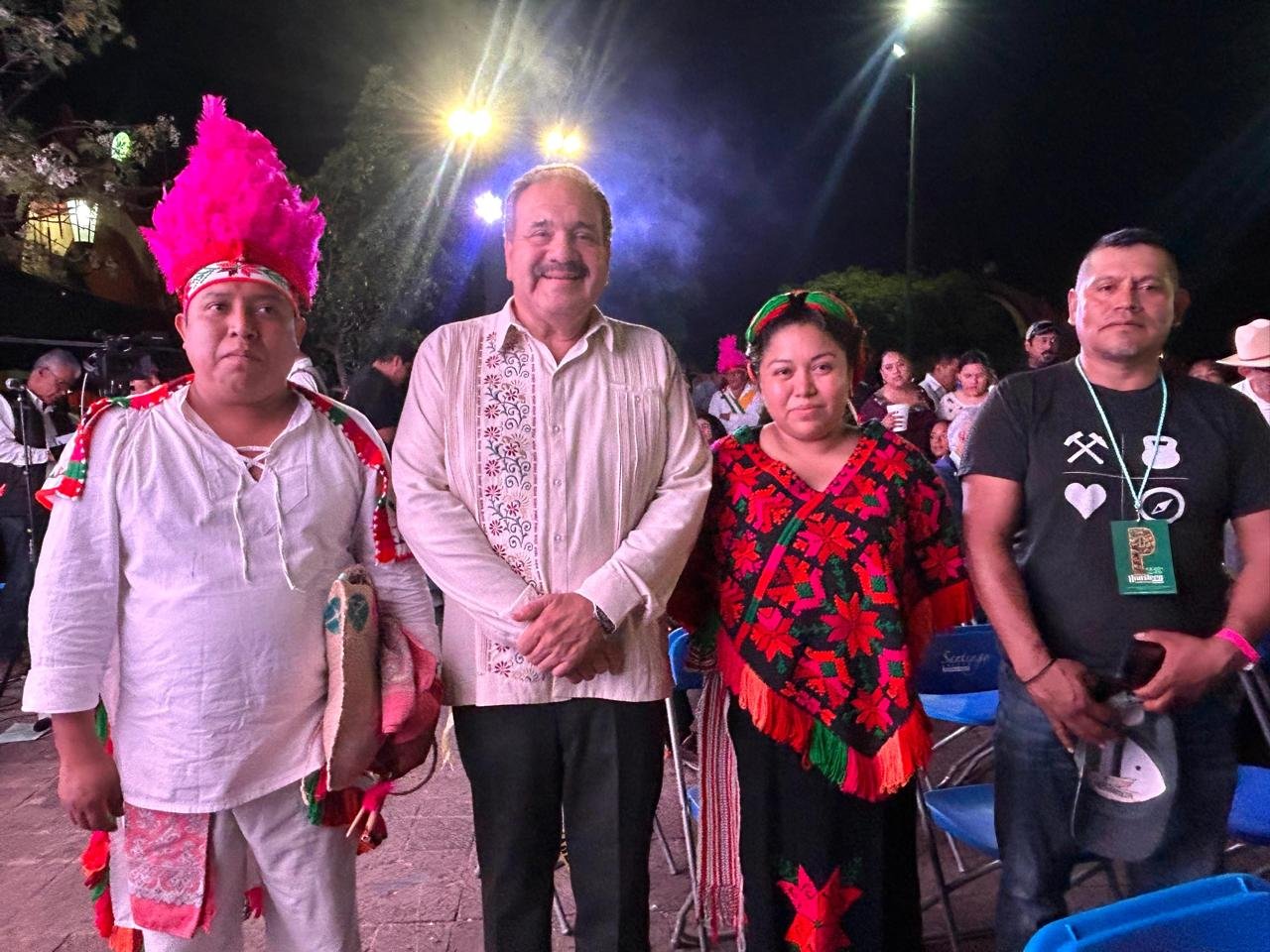 SAN LUIS BRILLA EN EL FESTIVAL DE LA HUASTECA