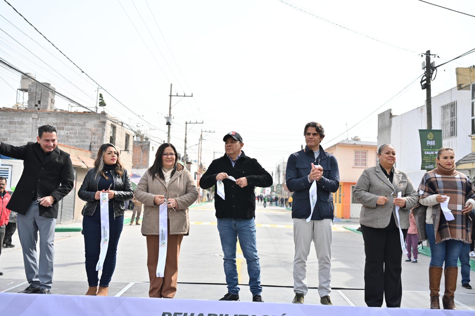 ENTREGA RICARDO GALLARDO RENOVADA CALLE 70 EN VILLA DE POZOS