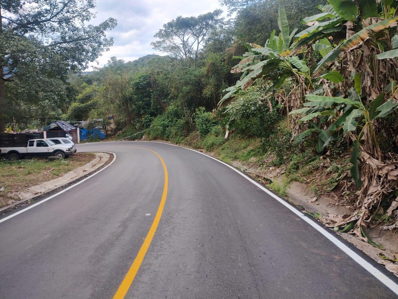 SUPERVISAN CAMINO A SANTA MARÍA PICULA ANTES DE SU INAUGURACIÓN