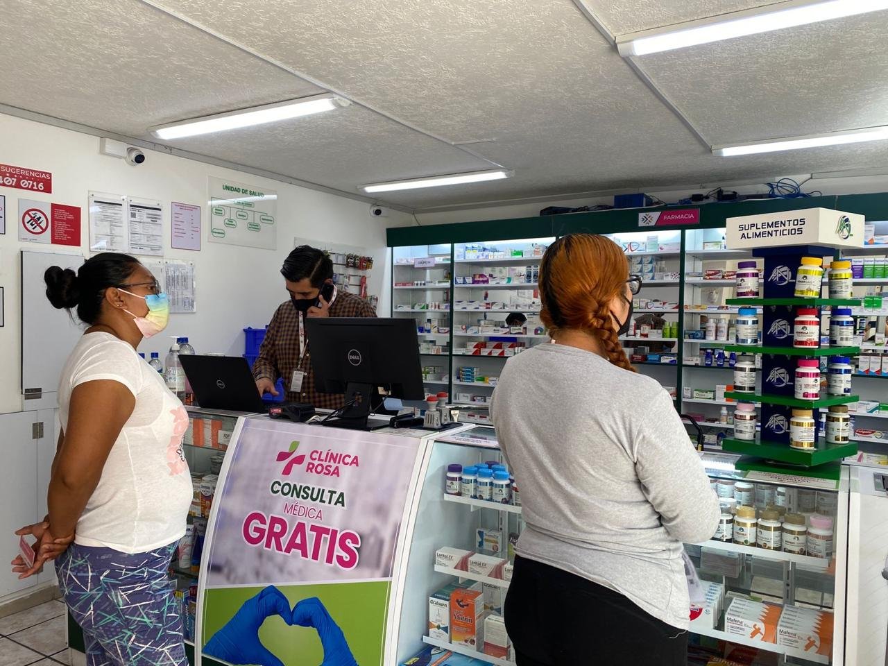 CLÍNICAS ROSAS FORTALECEN LA ATENCIÓN MÉDICA GRATUITA EN LA CAPITAL