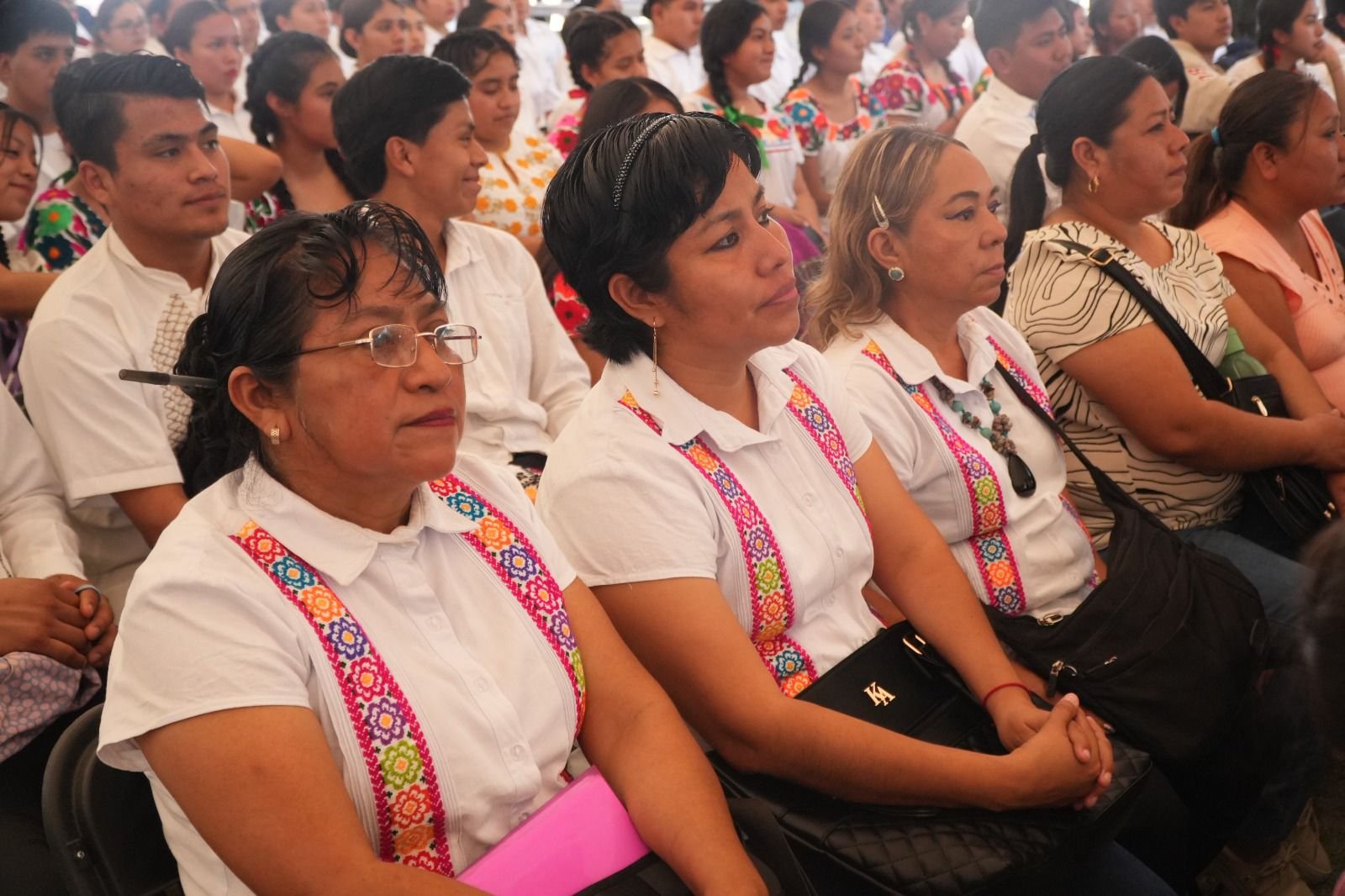 GOBIERNO ESTATAL GARANTIZA ACCESO A LA EDUCACIÓN EN LENGUAS MATERNAS