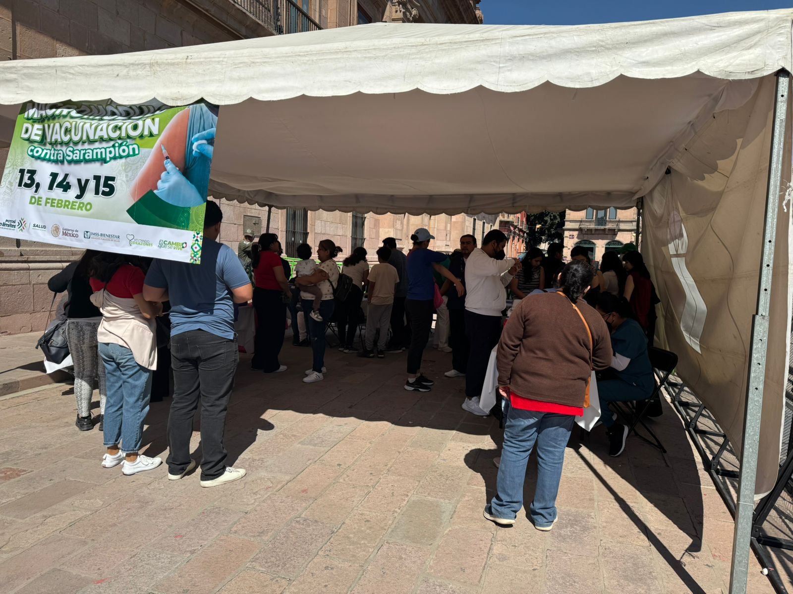 SAN LUIS SUPERA 8 MIL VACUNAS EN MACRO MÓDULOS