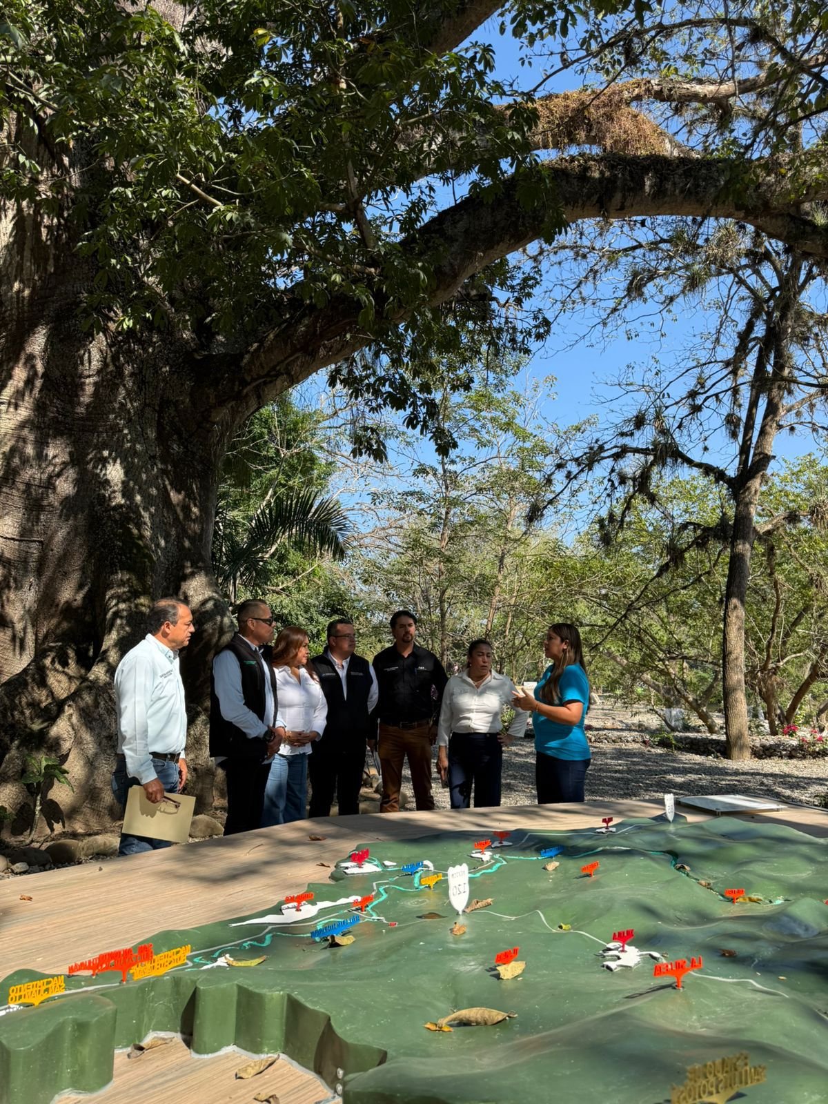 ESTADO PARTICIPA EN INSTALACIÓN DE COMITÉ PARA PROTEGER LA CUENCA DEL RÍO AXTLA