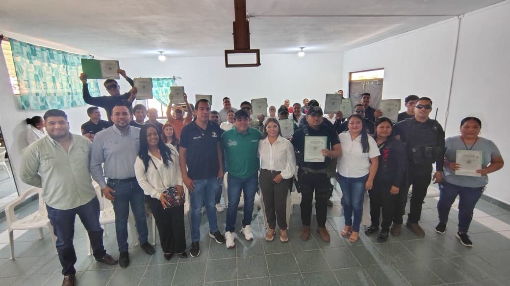 ESTADO CAPACITA A SERVIDORES PÚBLICOS PARA TEMPORADA VACACIONAL