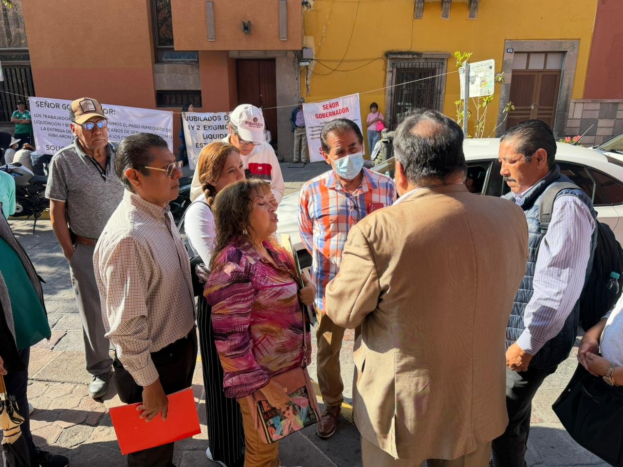 ESTADO MANTIENE DIÁLOGO PERMANENTE CON JUBILADOS