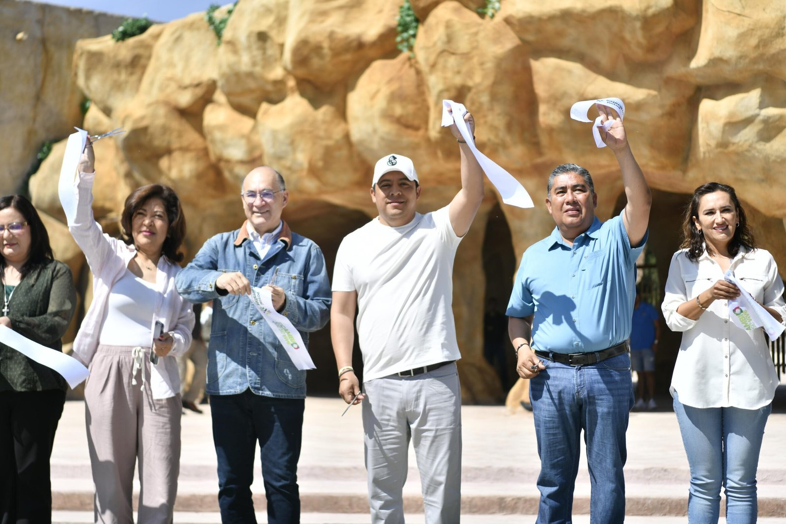 RICARDO GALLARDO CUMPLE A POTOSINOS CON PARQUE ACUÁTICO DINO OASIS