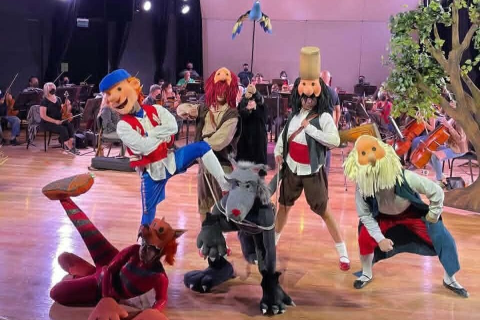 CUENTOS SINFÓNICOS PARA NIÑAS Y NIÑOS EN EL TEATRO DE LA PAZ