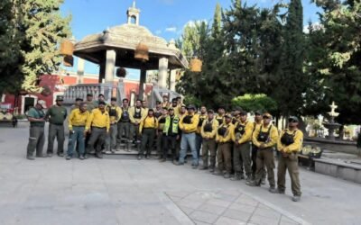 AUTORIDADES LIQUIDAN INCENDIO FORESTAL EN CHARCAS