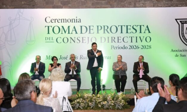 RICARDO GALLARDO RESPALDA A NUEVO CONSEJO DIRECTIVO DE LA ASOCIACIÓN DE ABOGADOS DE SLP