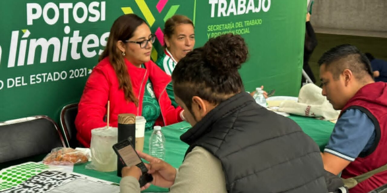 GOBIERNO ESTATAL ACERCA MÁS DE 400 VACANTES A LAS Y LOS POTOSINOS