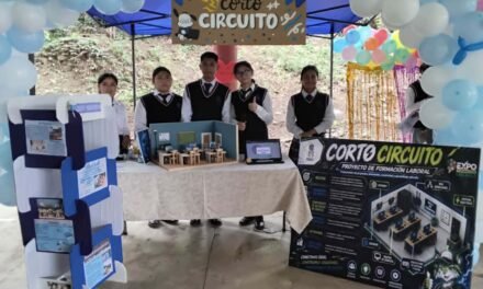 GOBIERNO ESTATAL IMPULSA EL APRENDIZAJE EN LA HUASTECA