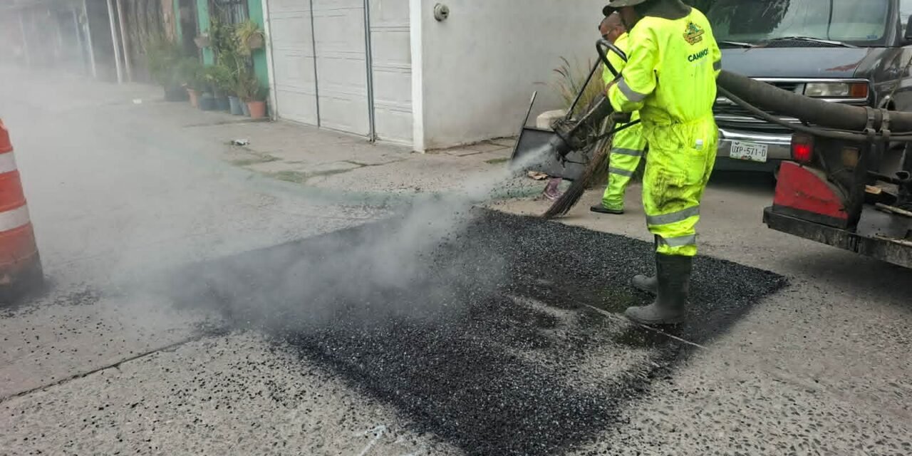 AVANZA RESCATE DE COLONIAS CON MÁS DE 28 MIL METROS CUADRADOS DE BACHEO