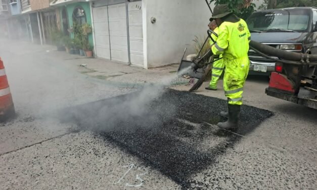 AVANZA RESCATE DE COLONIAS CON MÁS DE 28 MIL METROS CUADRADOS DE BACHEO