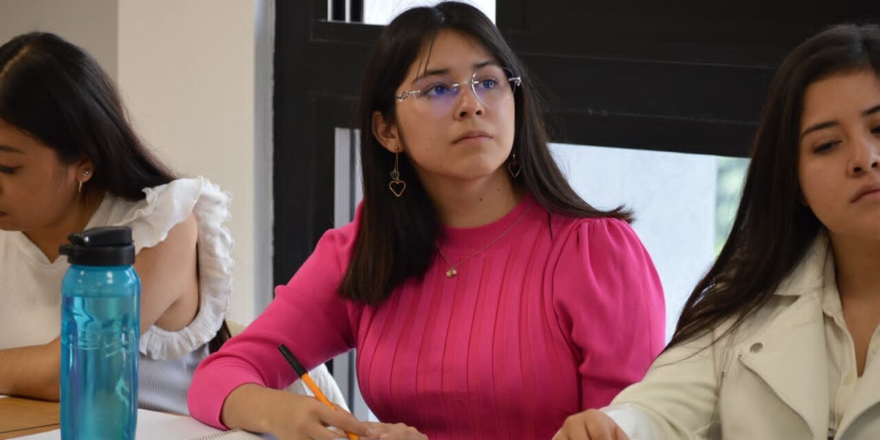 BENEMERITA Y CENTENARIA ESCUELA NORMAL IMPULSA LA FORMACIÓN DOCENTE CON POSGRADOS