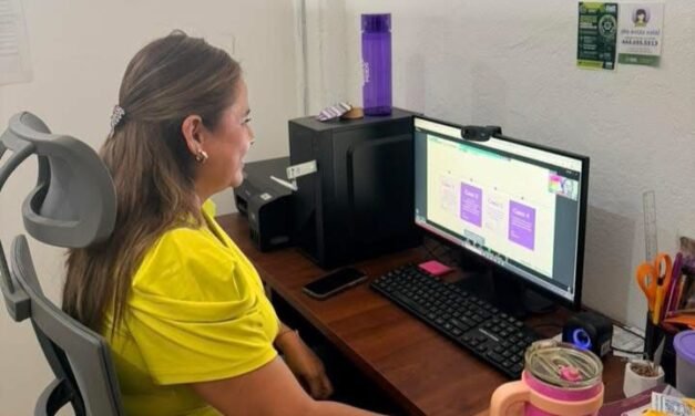 VILLA DE POZOS IMPULSA CAPACITACIÓN PARA MEJORAR LA ATENCIÓN A MUJERES