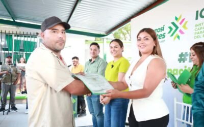 GOBIERNO ESTATAL ACERCA CAPACITACIÓN Y HERRAMIENTAS PARA EL DESARROLLO EN CEDRAL