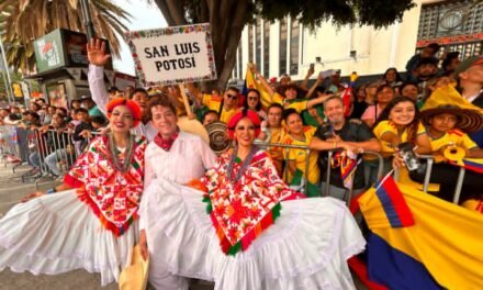 CULTURA POTOSINA BRILLA EN DESFILE NACIONAL