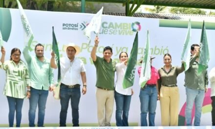 RICARDO GALLARDO INVERTIRÁ MIL 200 MILLONES DE PESOS EN MÁS CARRETERAS PARA LA HUASTECA